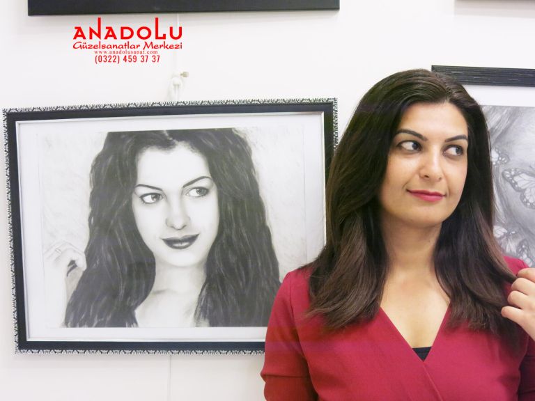 İzmir’de Güzel Sanatlara Hazırlık Resim Atölyesi