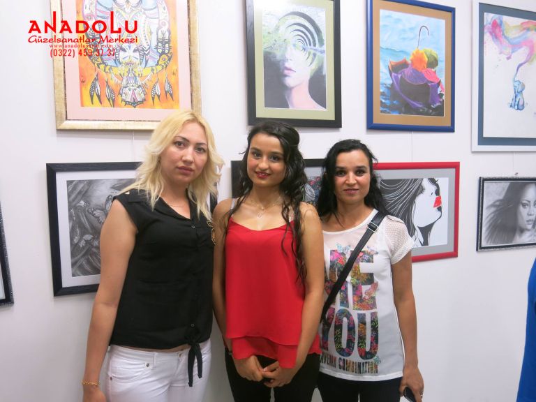 İzmir’de Güzel Sanatlara Hazırlık Resim Sergileri