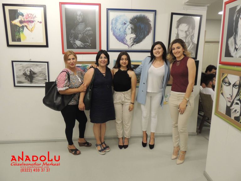 İzmir’de Güzel Sanatlara Hazırlık Resim Sergileri