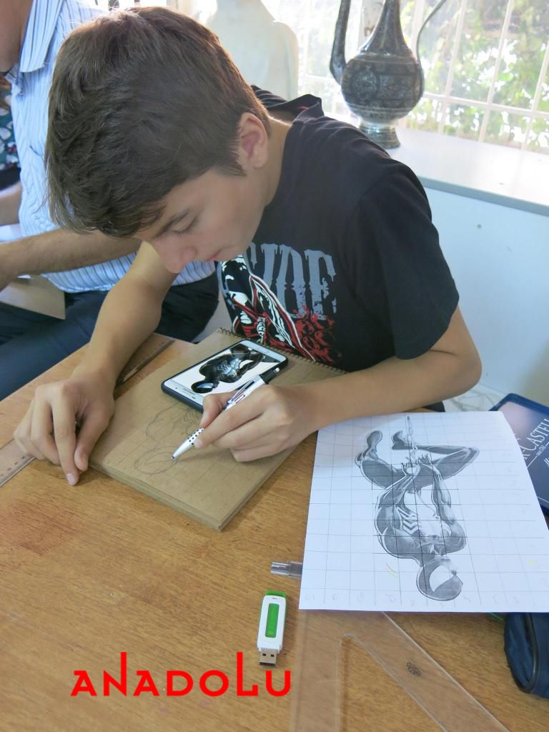 Karakalem Spiderman Çizimi Dersleri İzmir